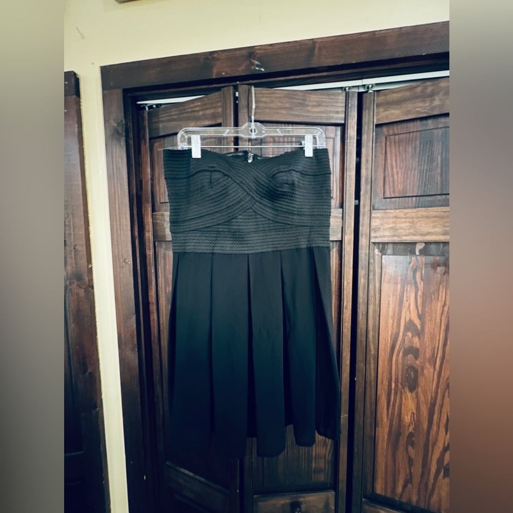 Jun and ivy‎ strapless black mimi zipper back size 1
